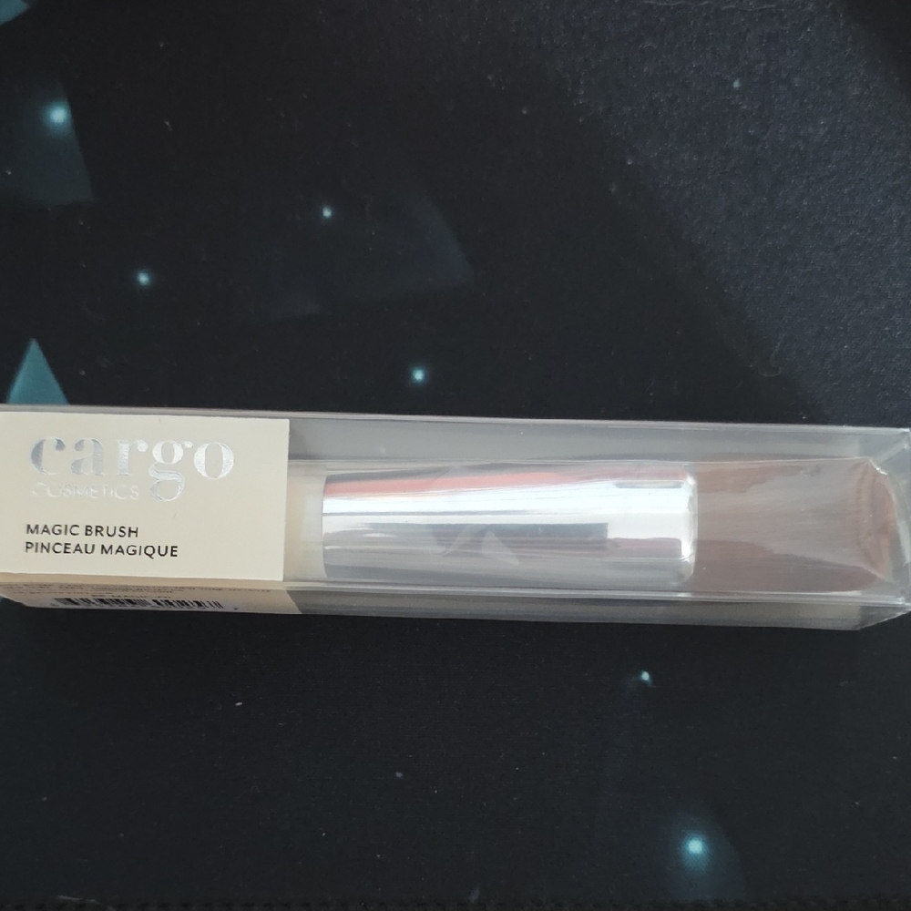 Cargo Cosmetics Magic Brush
